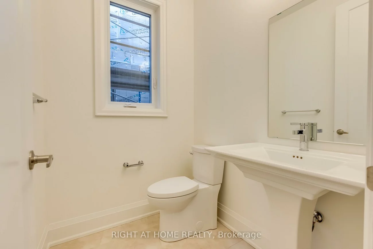 3319, Taha, 1008 - GO Glenorchy, Oakville