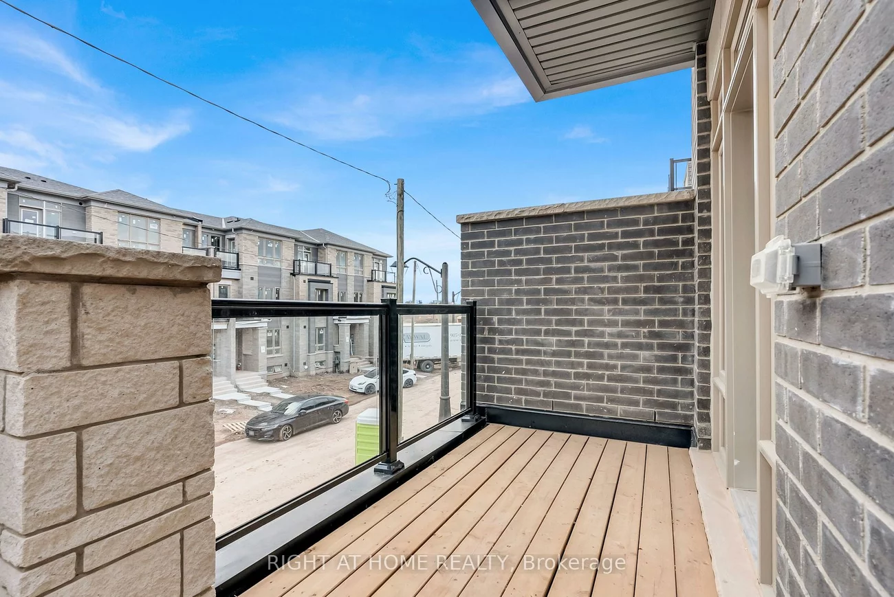 3319, Taha, 1008 - GO Glenorchy, Oakville