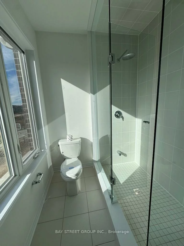 3210, Crystal, 1008 - GO Glenorchy, Oakville