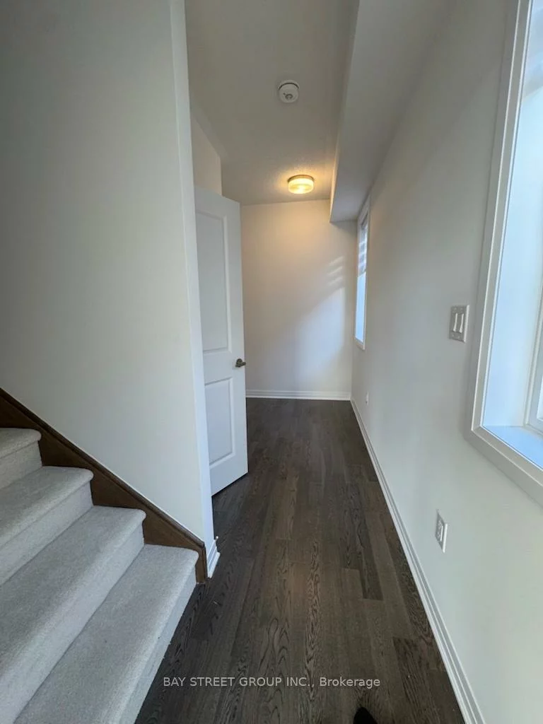 3210, Crystal, 1008 - GO Glenorchy, Oakville