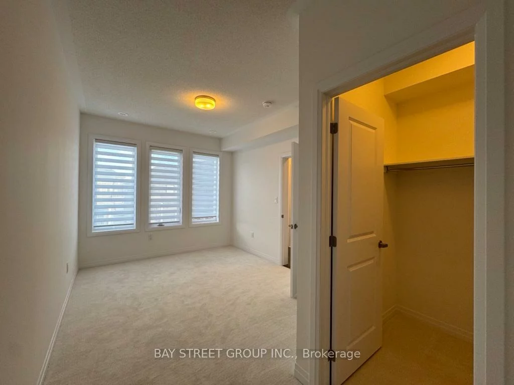 3210, Crystal, 1008 - GO Glenorchy, Oakville