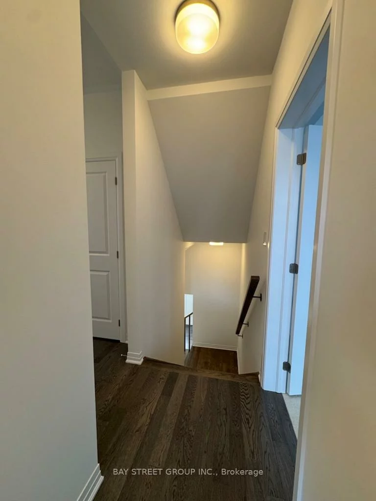 3210, Crystal, 1008 - GO Glenorchy, Oakville