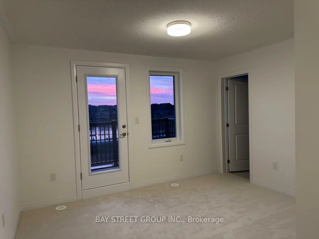 3210, Crystal, 1008 - GO Glenorchy, Oakville