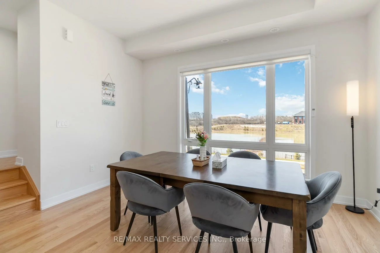 3051, Meadowridge, 1010 - JM Joshua Meadows, Oakville