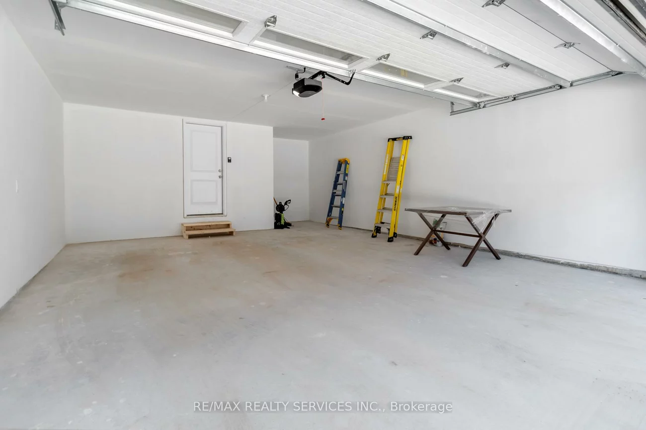 3051, Meadowridge, 1010 - JM Joshua Meadows, Oakville