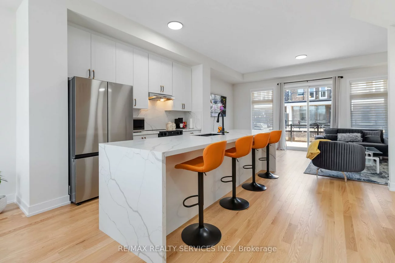 3051, Meadowridge, 1010 - JM Joshua Meadows, Oakville