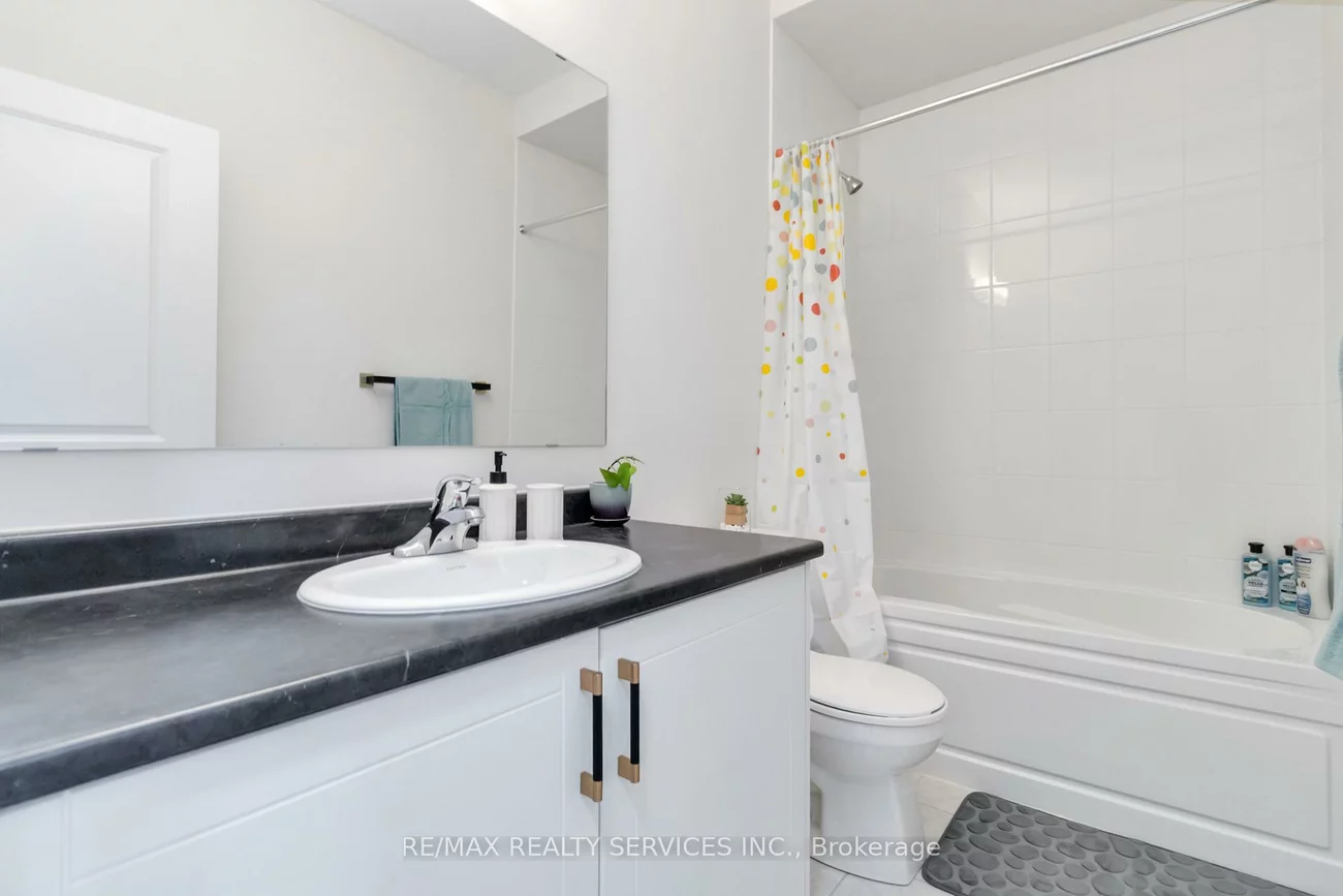 3051, Meadowridge, 1010 - JM Joshua Meadows, Oakville