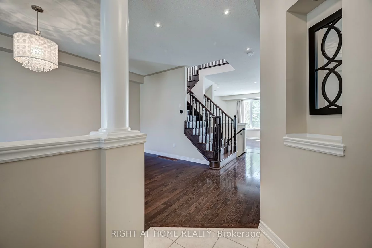 3407, Whilabout, 1001 - BR Bronte, Oakville