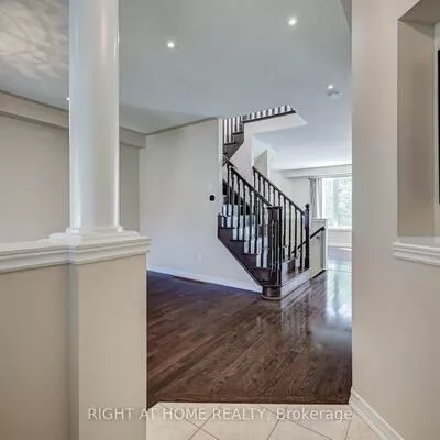 3407, Whilabout, 1001 - BR Bronte, Oakville