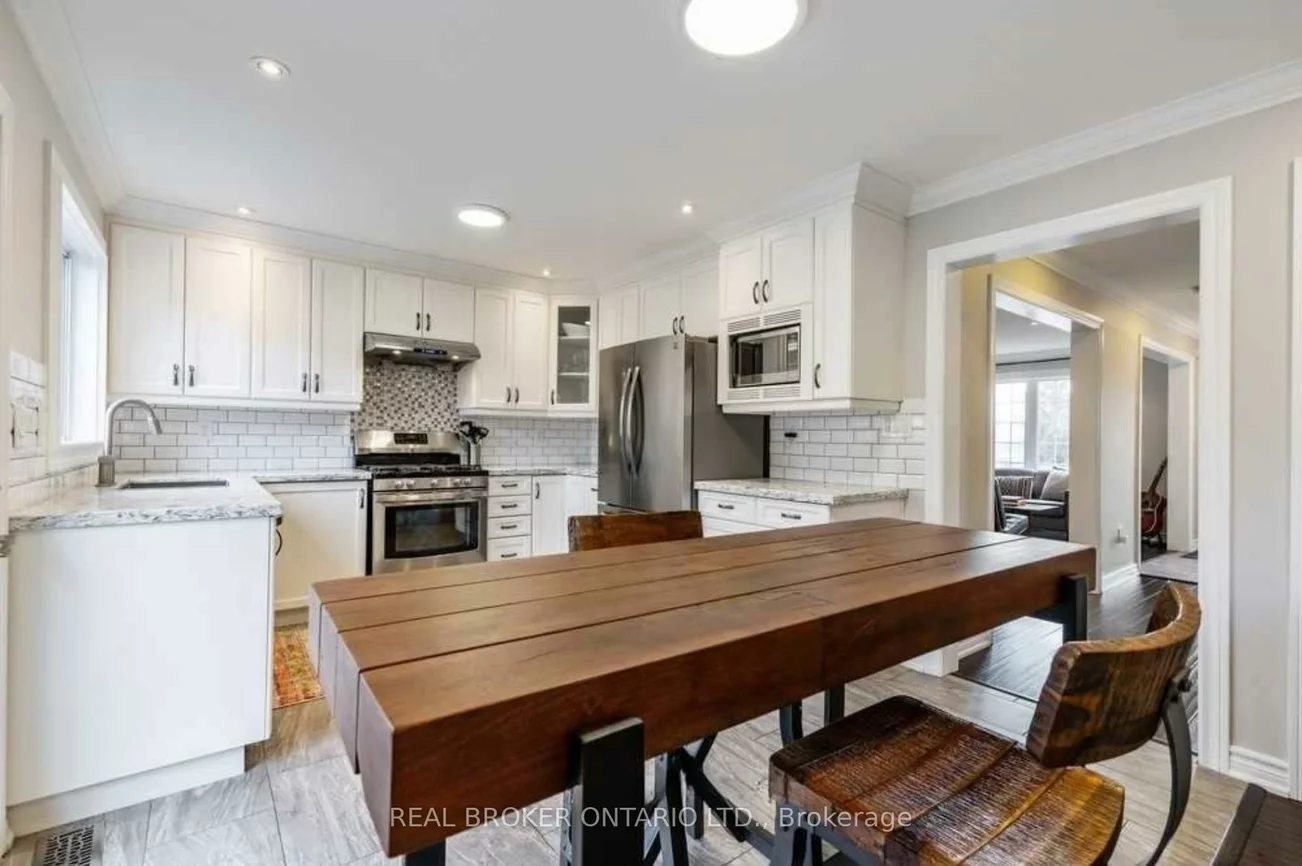 2369, Proudfoot, 1022 - WT West Oak Trails, Oakville