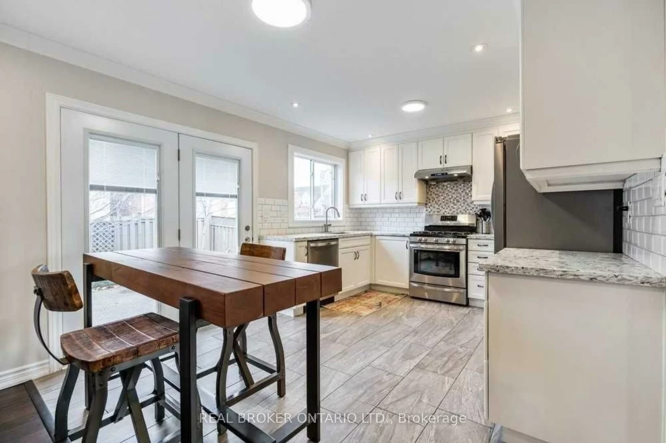 2369, Proudfoot, 1022 - WT West Oak Trails, Oakville