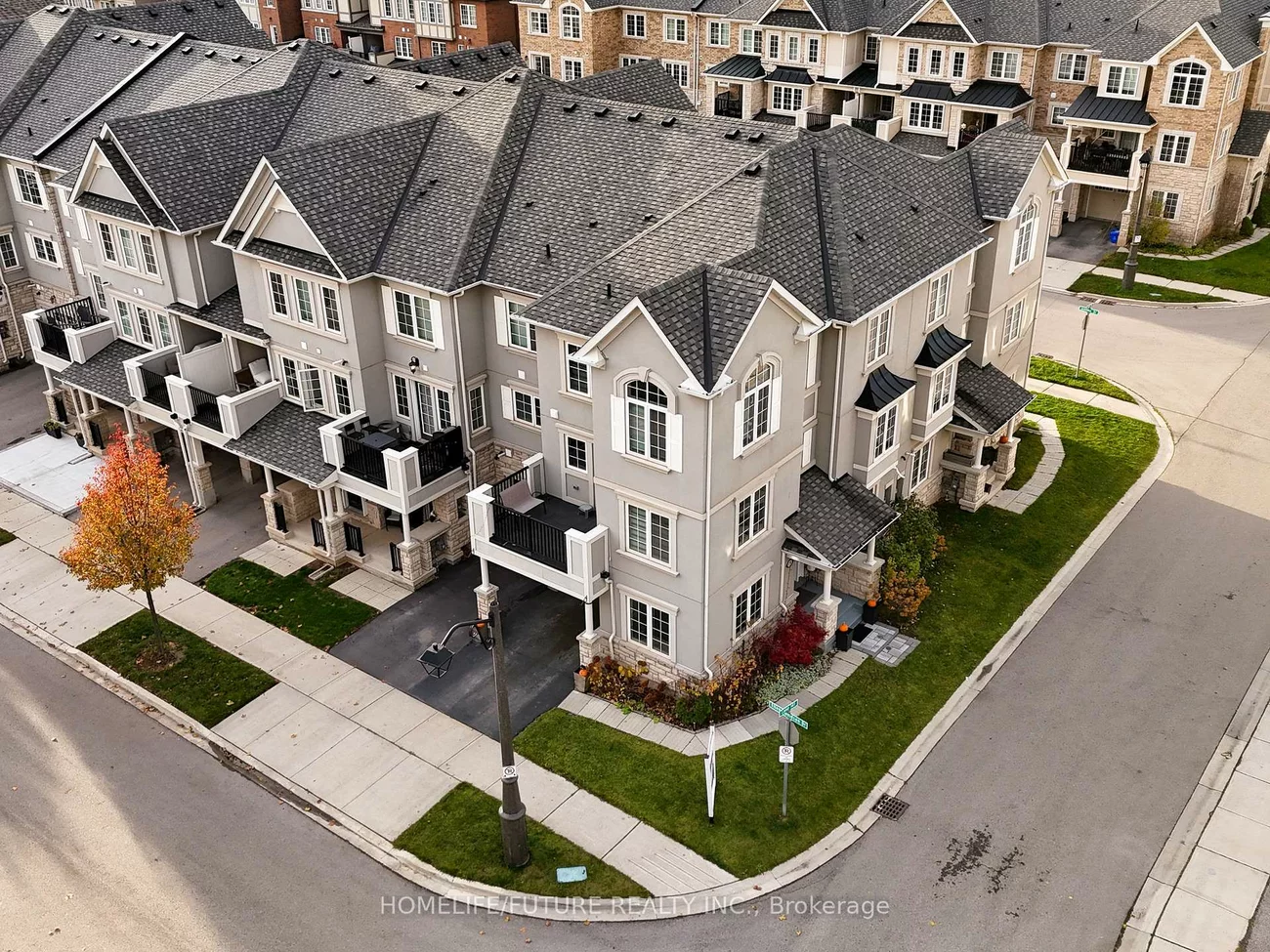 275, Ellen Davidson, 1008 - GO Glenorchy, Oakville