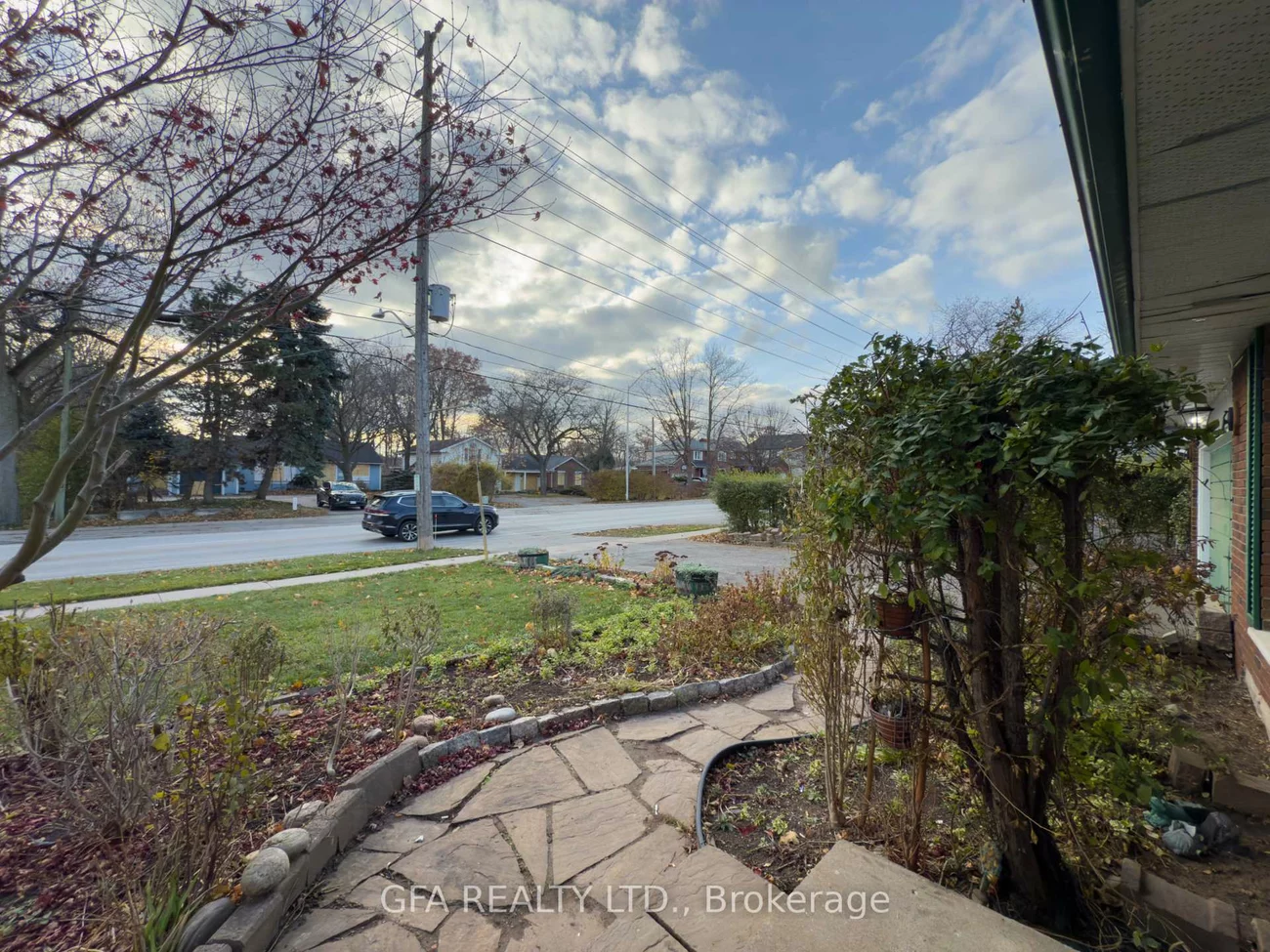 343, Bronte, 1020 - WO West, Oakville