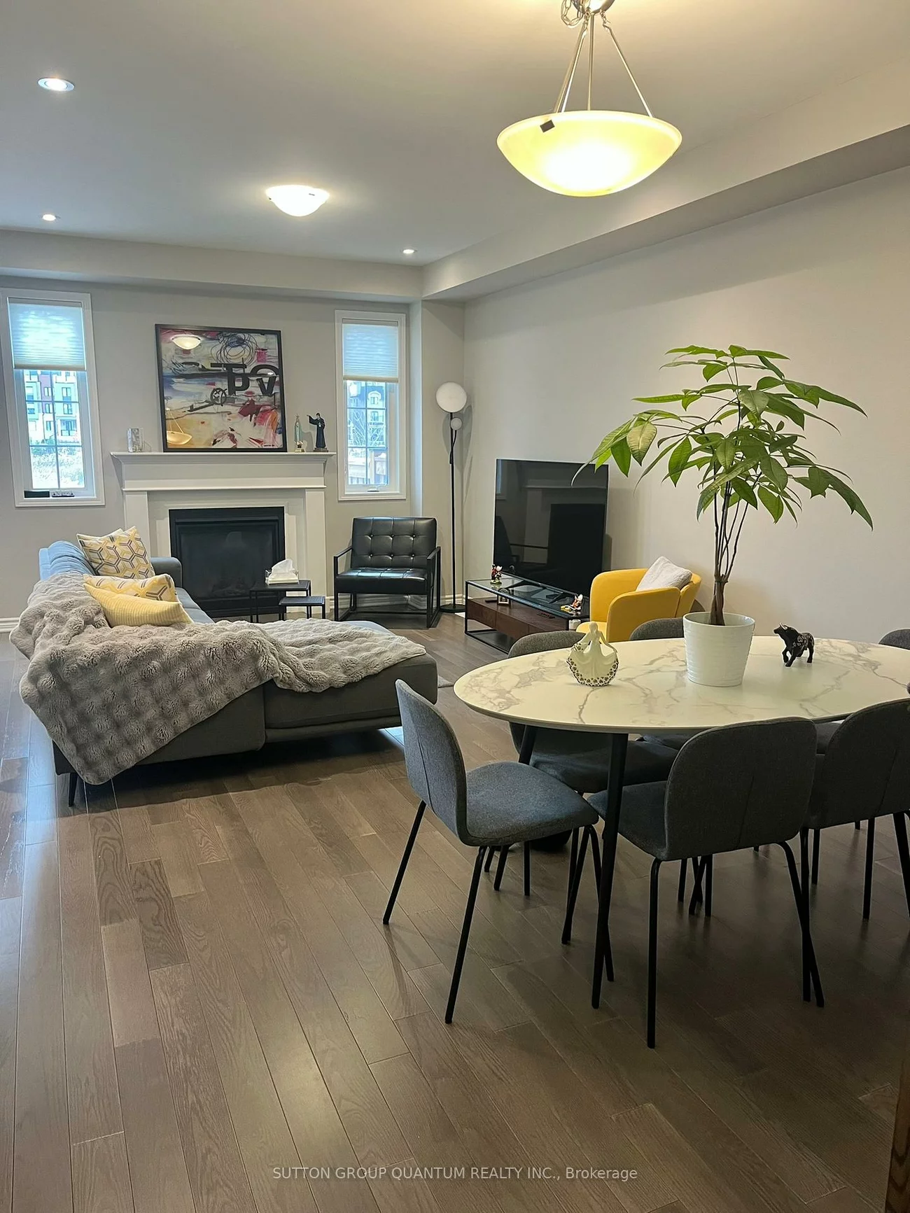 1197, Anson, 1010 - JM Joshua Meadows, Oakville