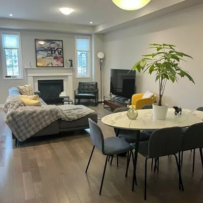 1197, Anson, 1010 - JM Joshua Meadows, Oakville