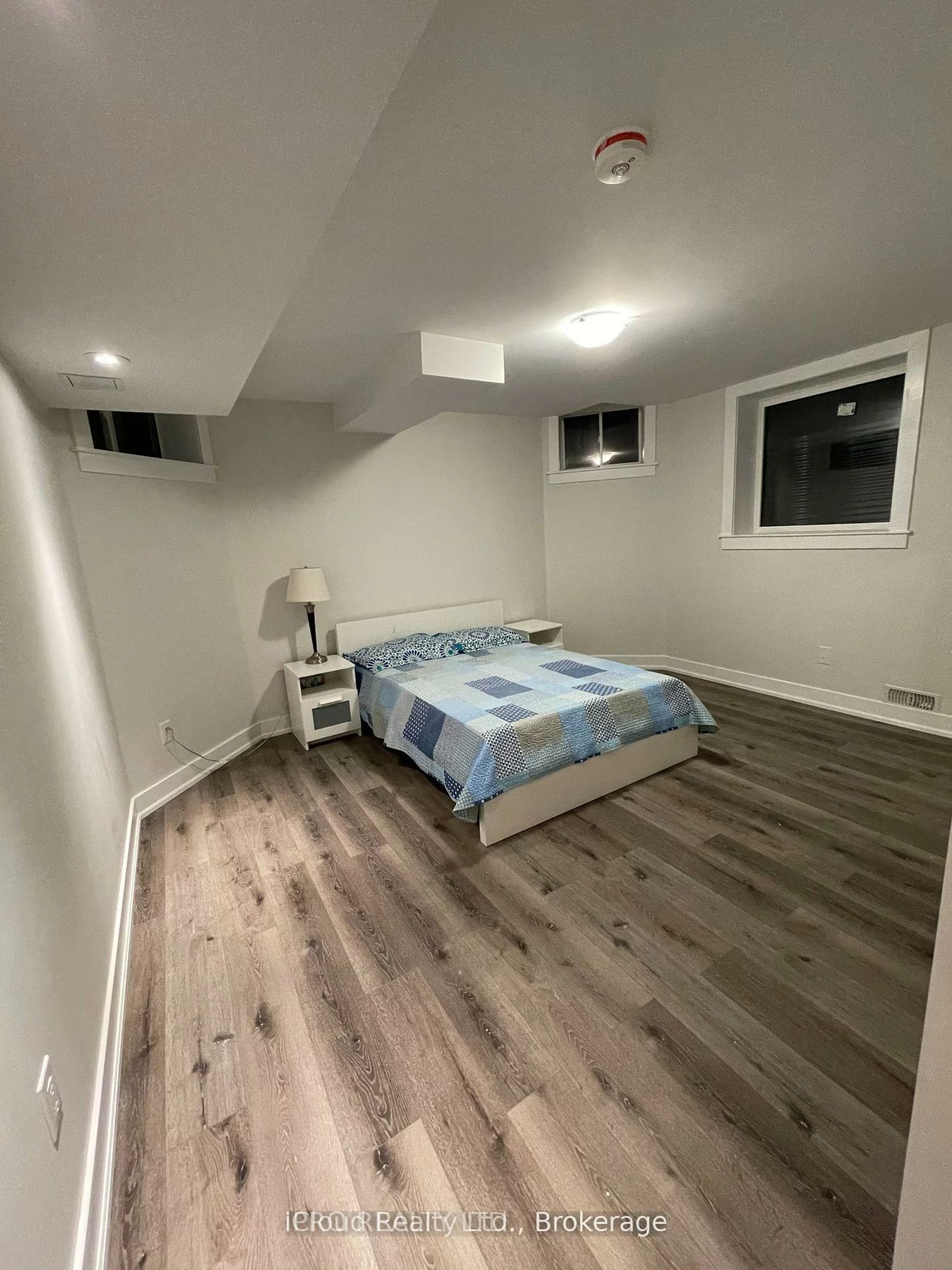 450, North Park, 1008 - GO Glenorchy, Oakville