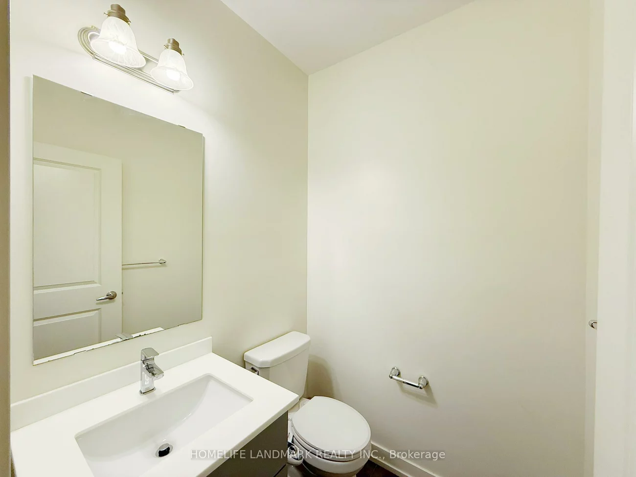 172, Squire, 1008 - GO Glenorchy, Oakville