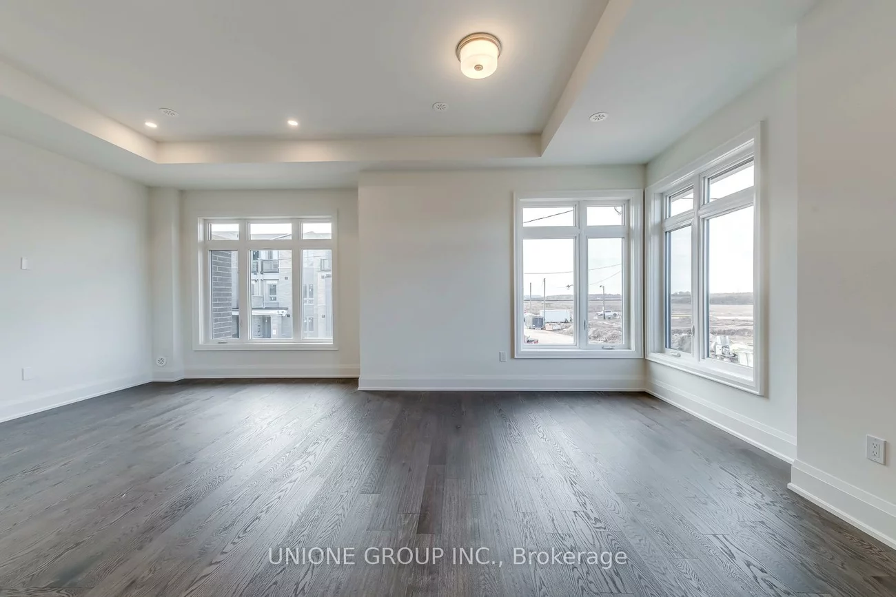 94, Ayaan, 1008 - GO Glenorchy, Oakville