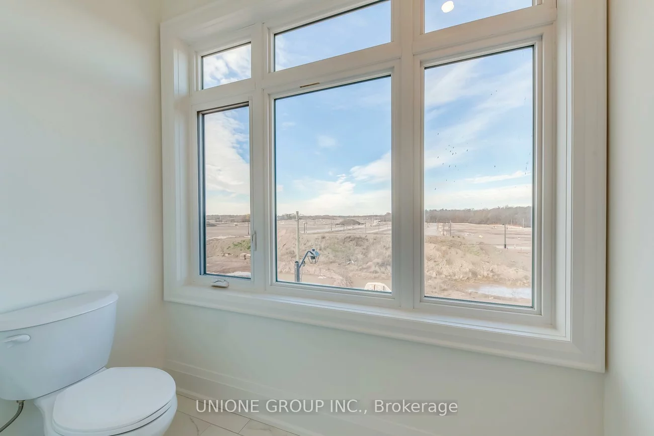 94, Ayaan, 1008 - GO Glenorchy, Oakville