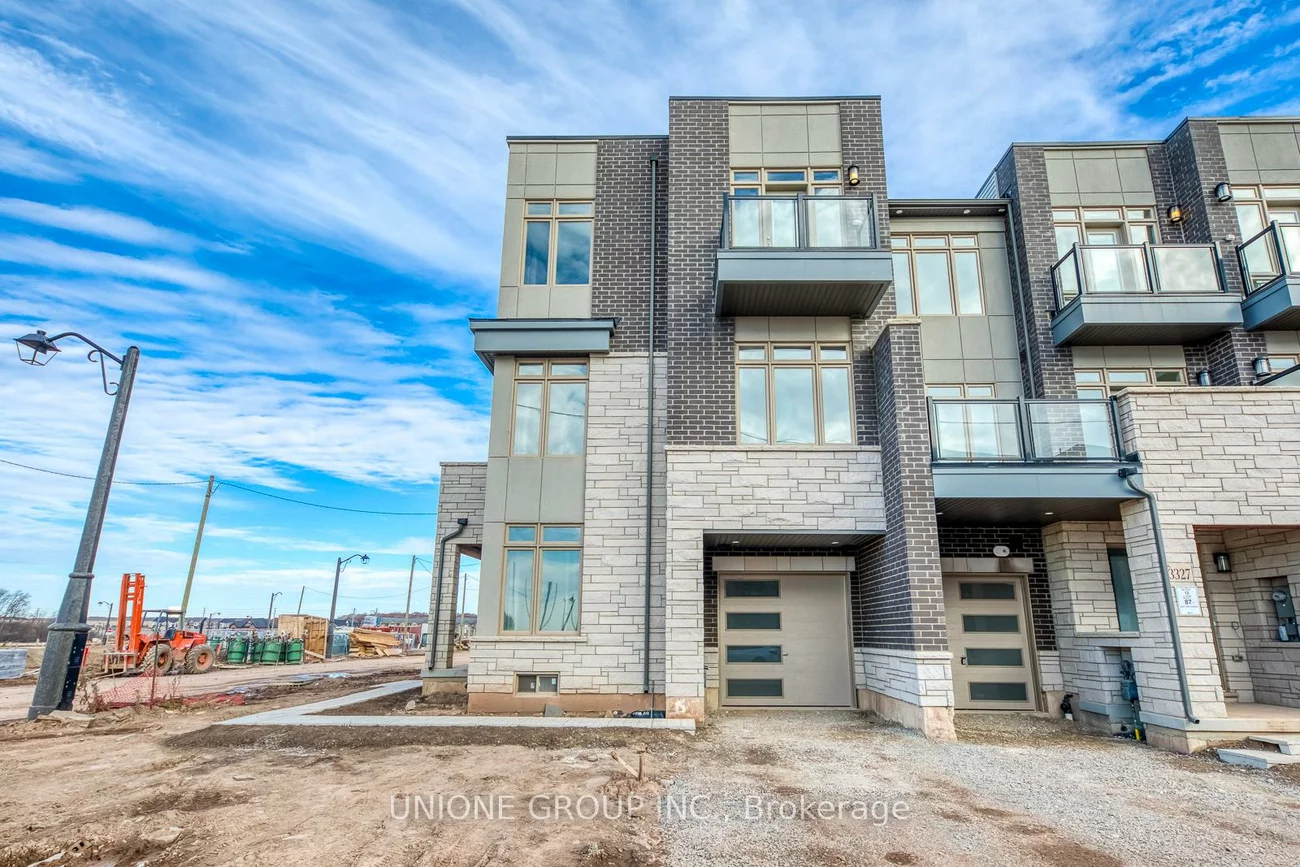 94, Ayaan, 1008 - GO Glenorchy, Oakville