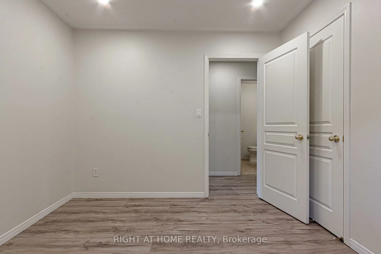 3062, Janice, 1008 - GO Glenorchy, Oakville