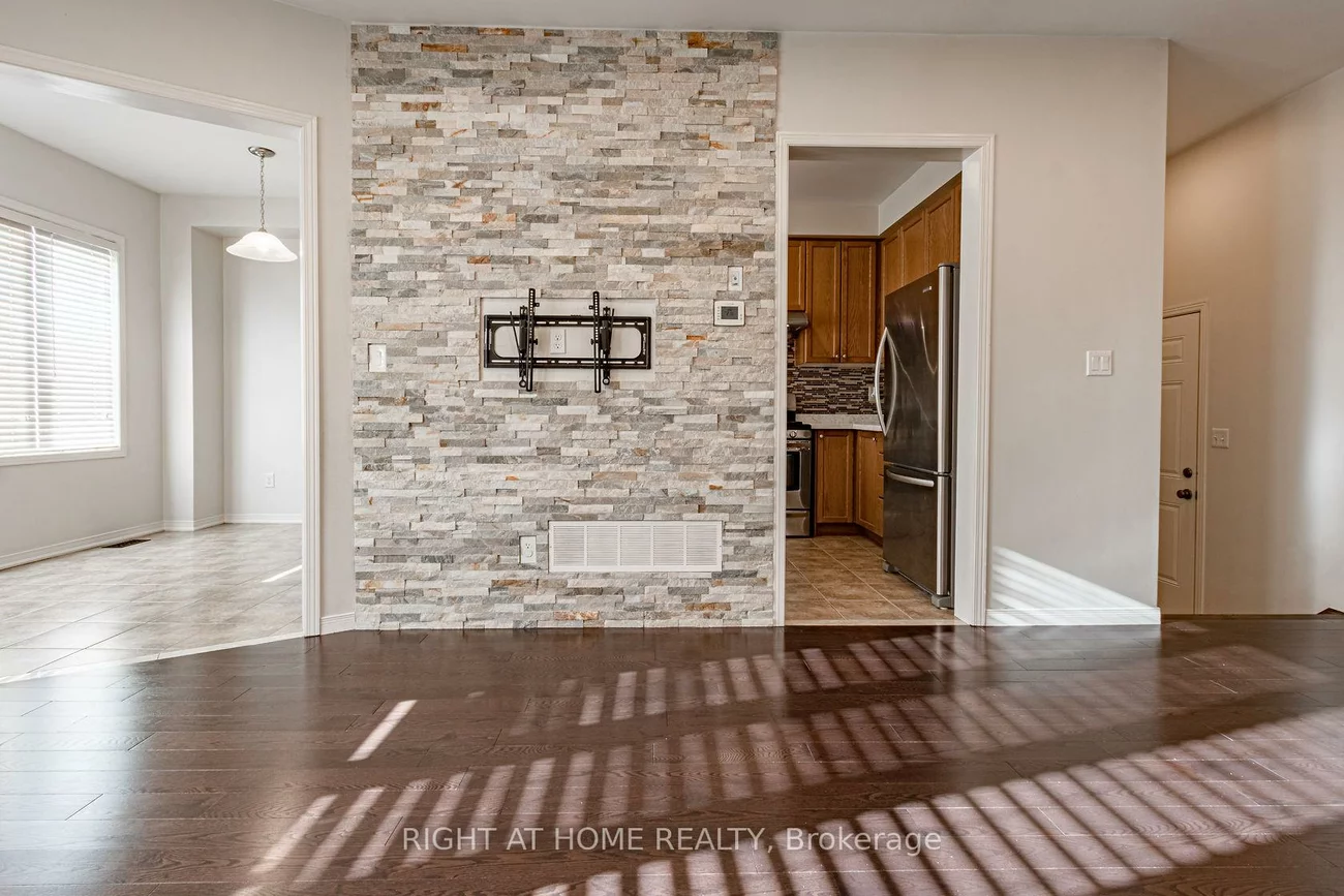 3062, Janice, 1008 - GO Glenorchy, Oakville