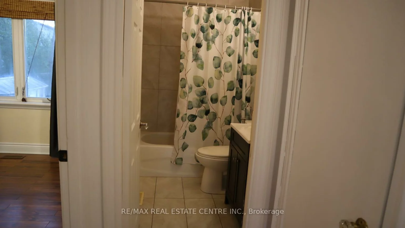 1462, Sixth, 1003 - CP College Park, Oakville