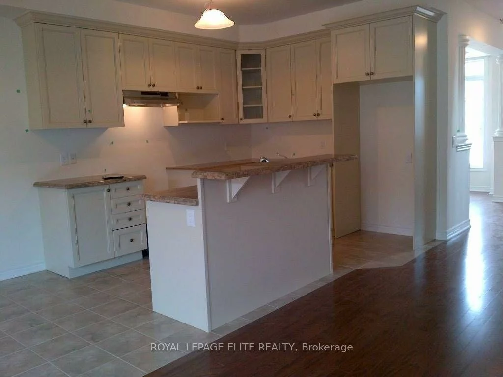 3088, Robert Brown, 1008 - GO Glenorchy, Oakville