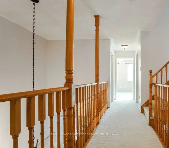 40, CHESTER, 1015 - RO River Oaks, Oakville