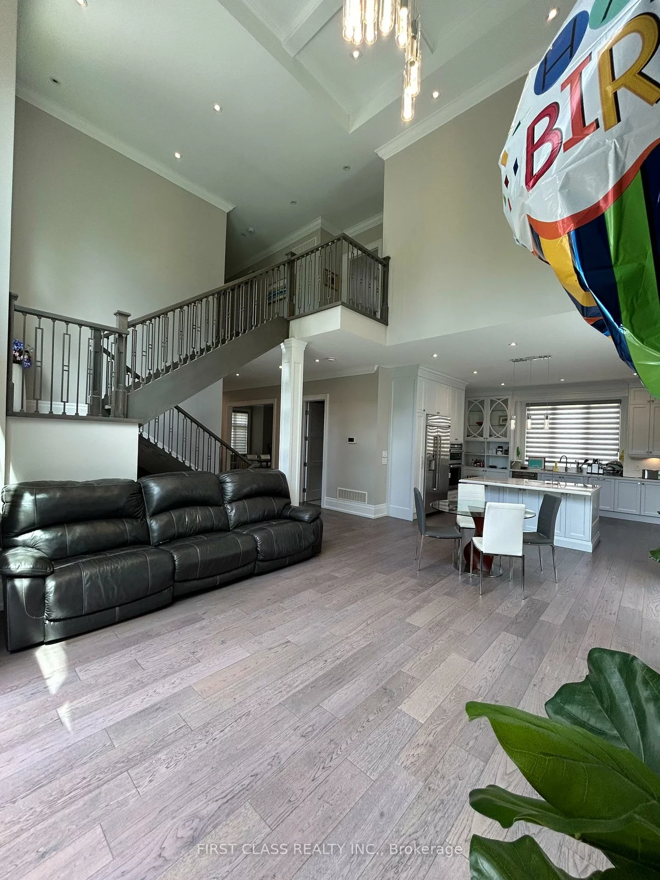 2194, Elmhurst, 1006 - FD Ford, Oakville