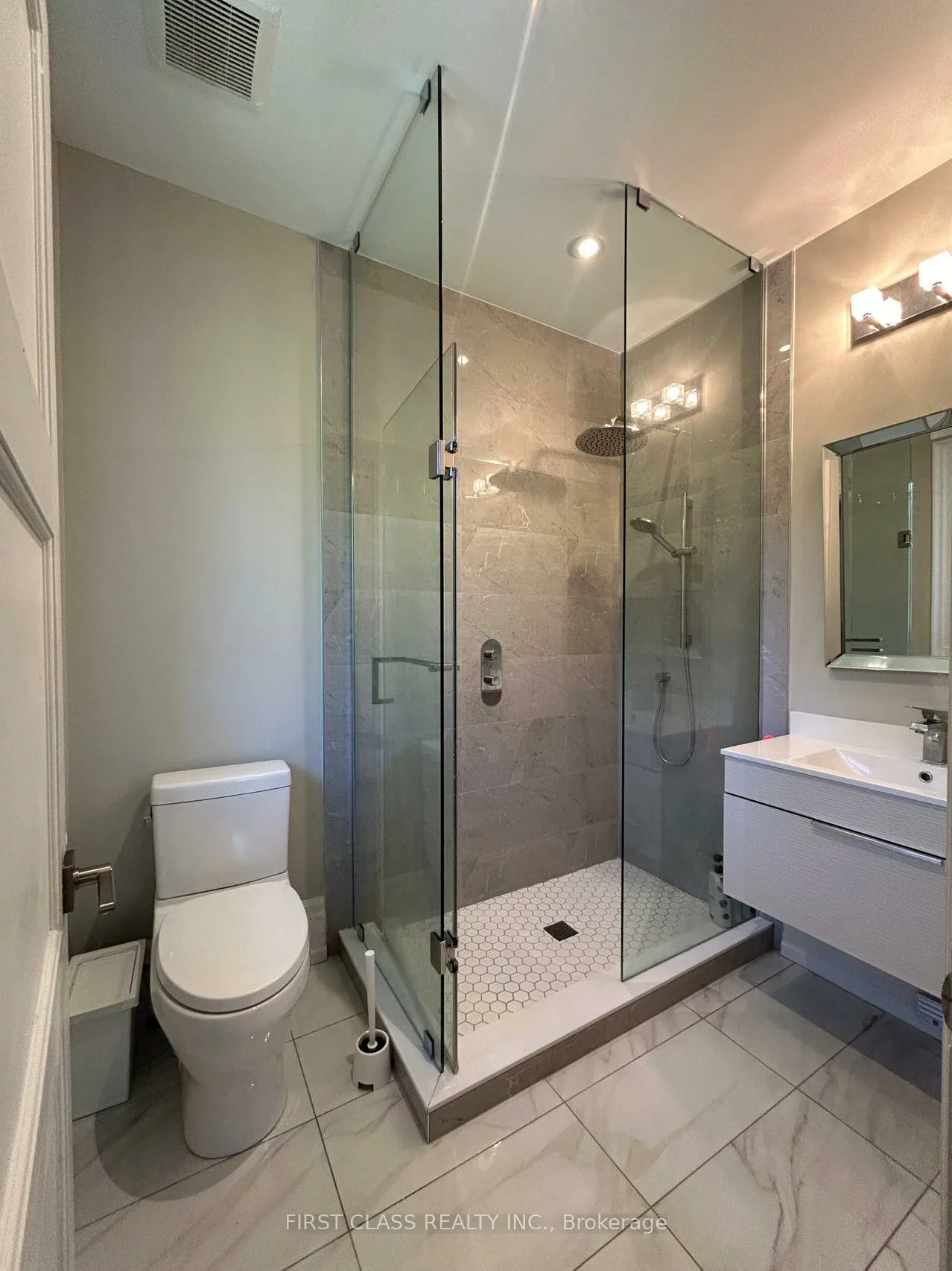 2194, Elmhurst, 1006 - FD Ford, Oakville