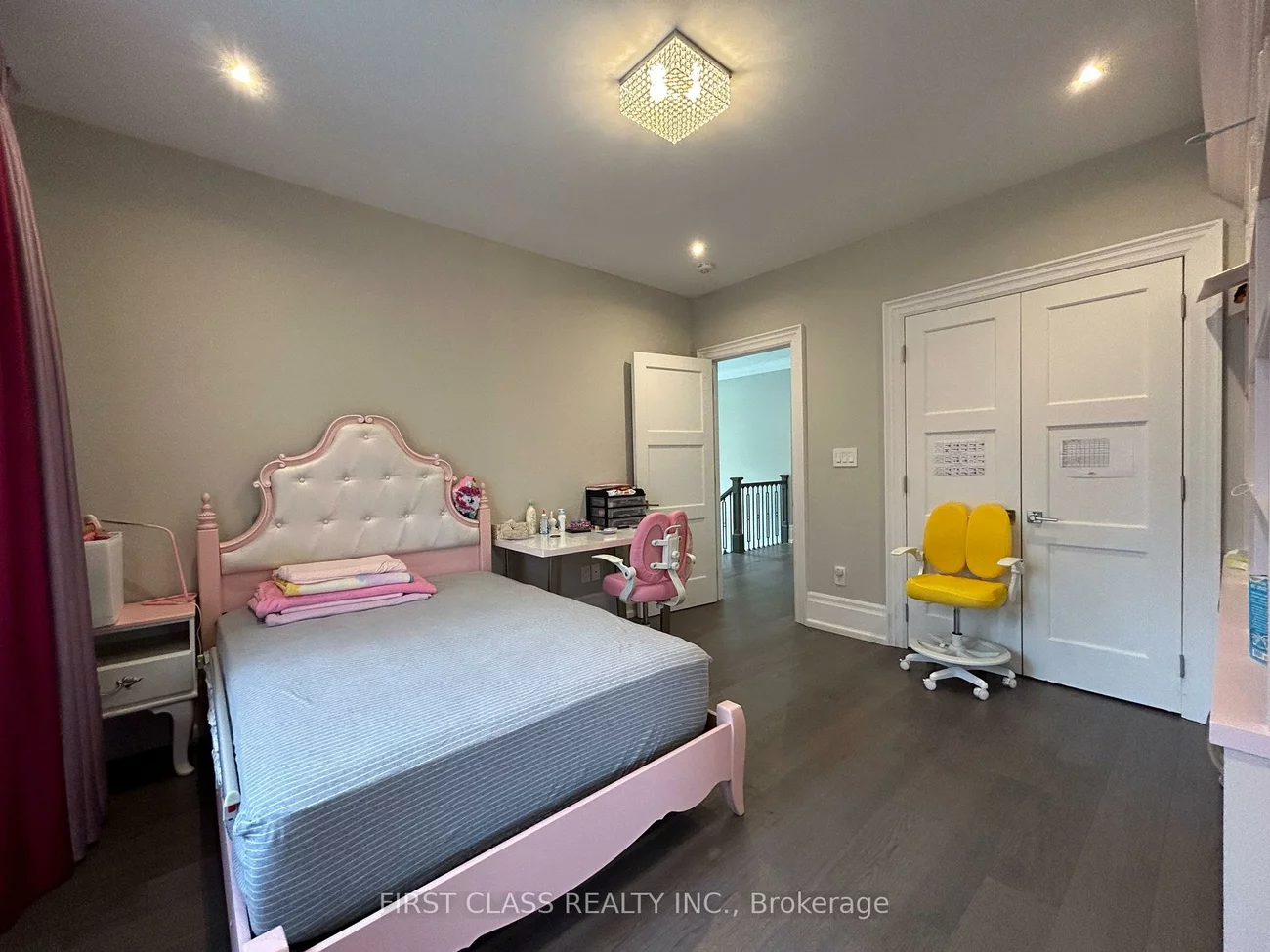 2194, Elmhurst, 1006 - FD Ford, Oakville