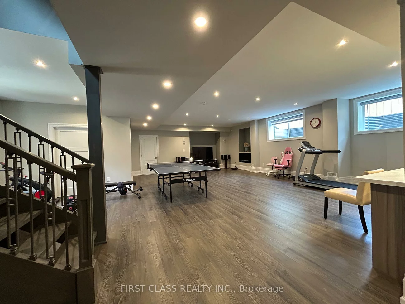 2194, Elmhurst, 1006 - FD Ford, Oakville