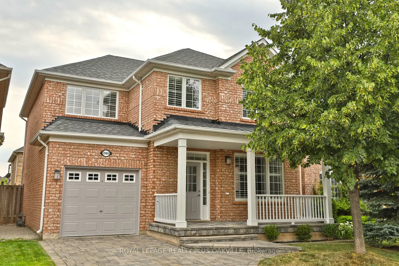 2565, Falkland, 1022 - WT West Oak Trails, Oakville
