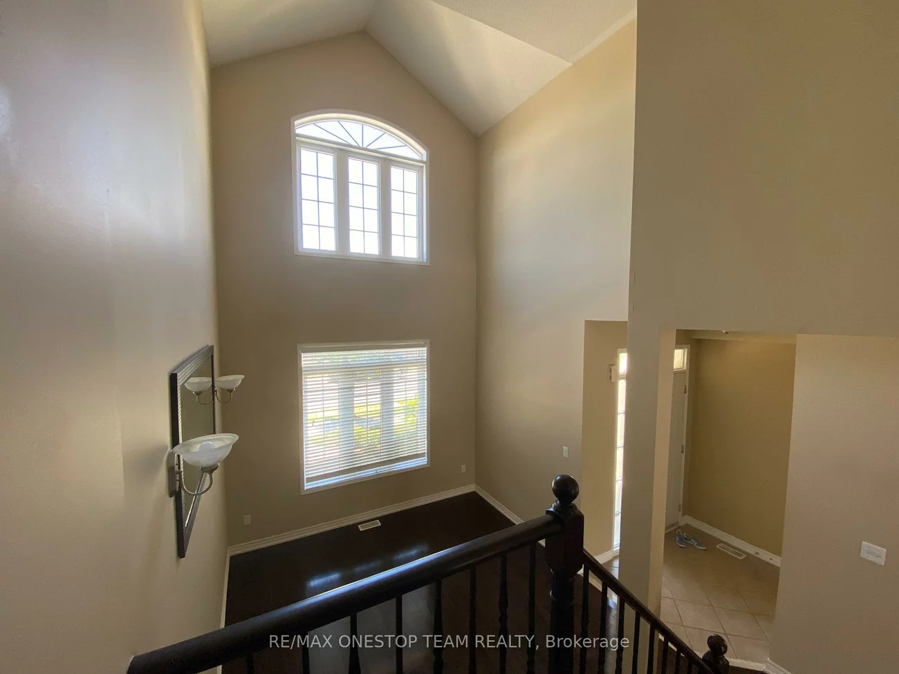 2329, Blue Oak, 1019 - WM Westmount, Oakville