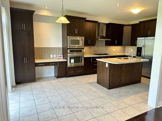 81, Kaitting, 1008 - GO Glenorchy, Oakville
