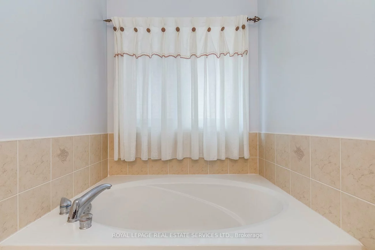 157, Creek Path, 1001 - BR Bronte, Oakville