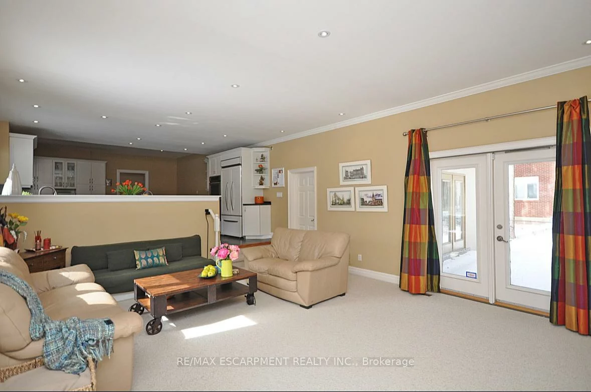 225, Forestwood, 1011 - MO Morrison, Oakville