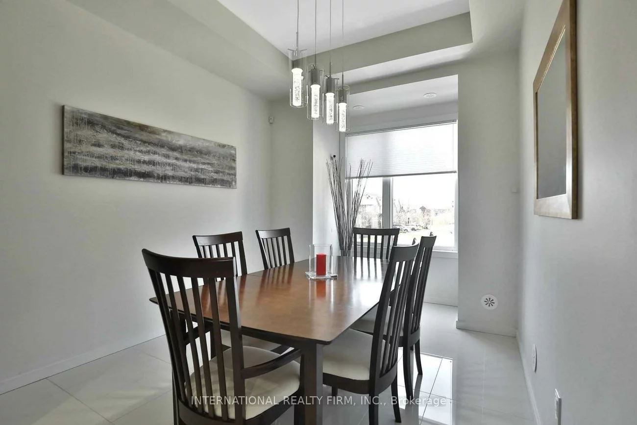 286, Vellwood, 1001 - BR Bronte, Oakville