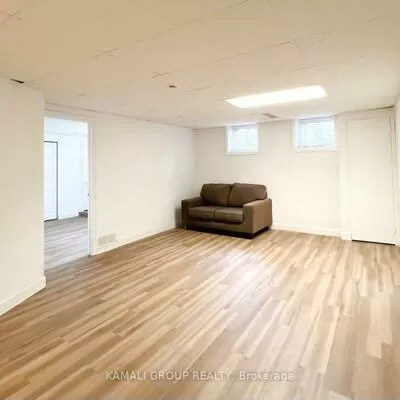 313, Bronte, 1020 - WO West, Oakville