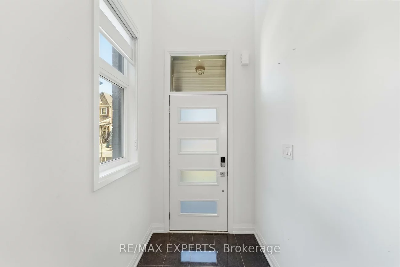 3299, Harasym, 1012 - NW Northwest, Oakville