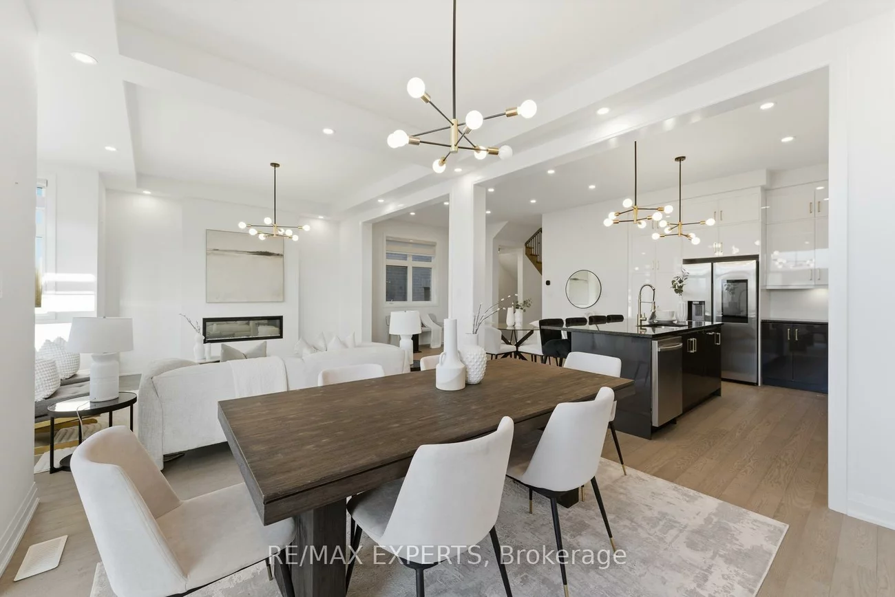 3299, Harasym, 1012 - NW Northwest, Oakville