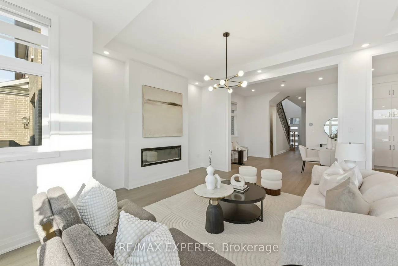 3299, Harasym, 1012 - NW Northwest, Oakville