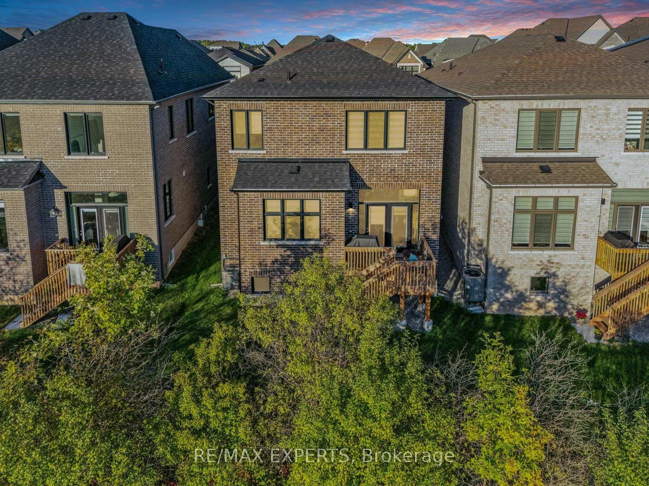 3299, Harasym, 1012 - NW Northwest, Oakville