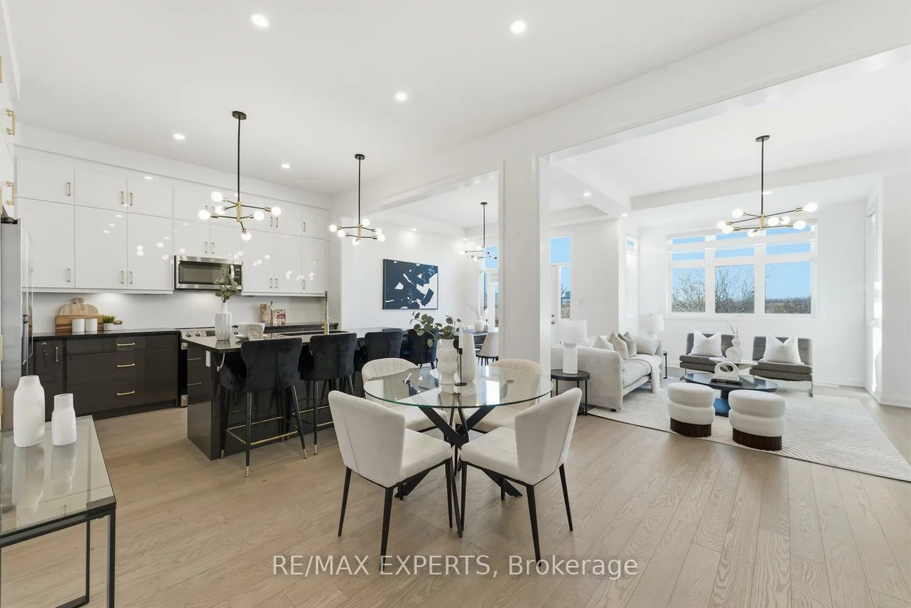 3299, Harasym, 1012 - NW Northwest, Oakville