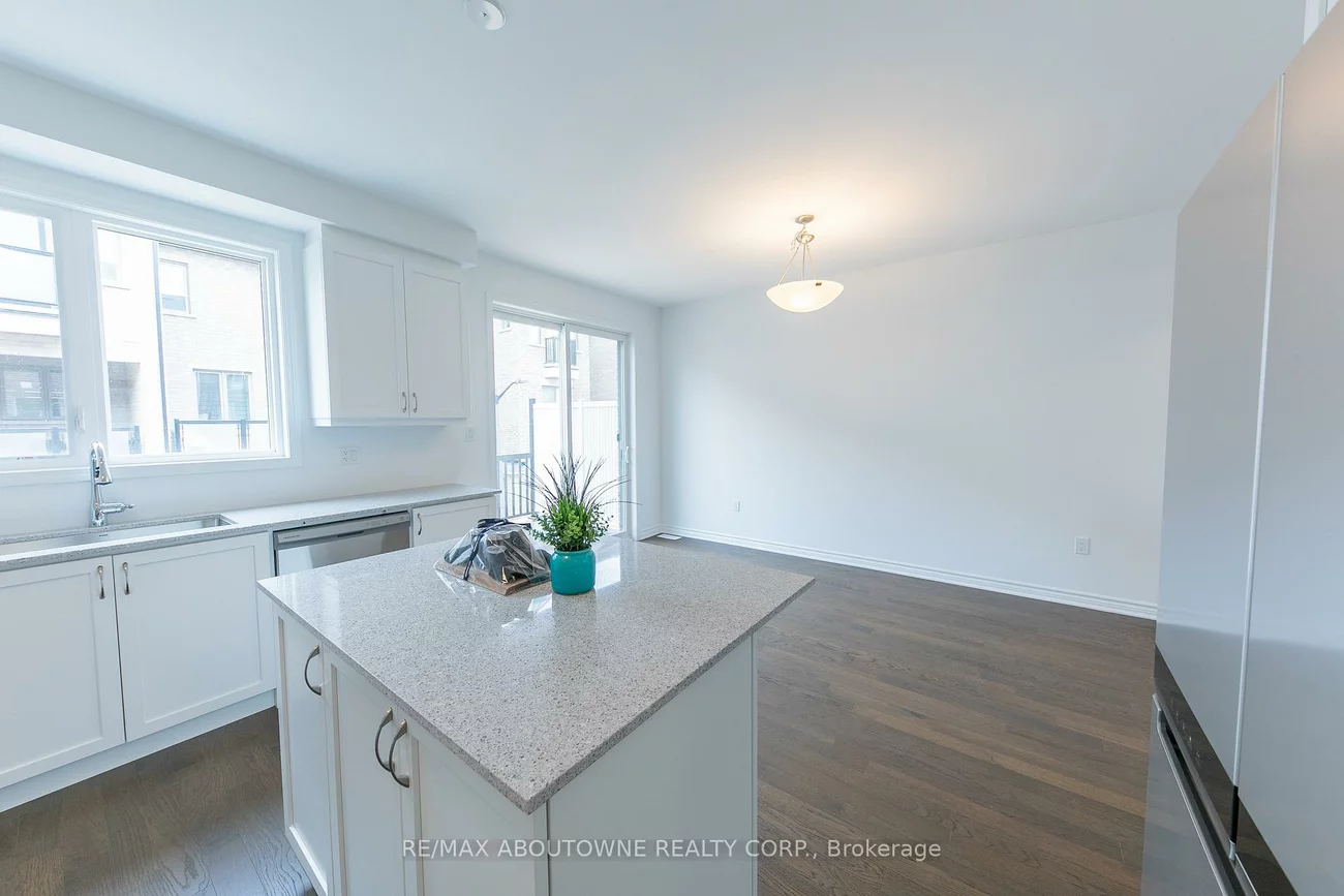 3028, Merrick, 1010 - JM Joshua Meadows, Oakville