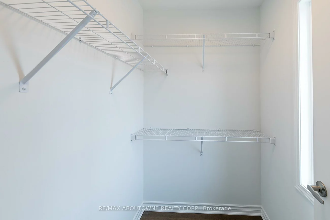 3028, Merrick, 1010 - JM Joshua Meadows, Oakville