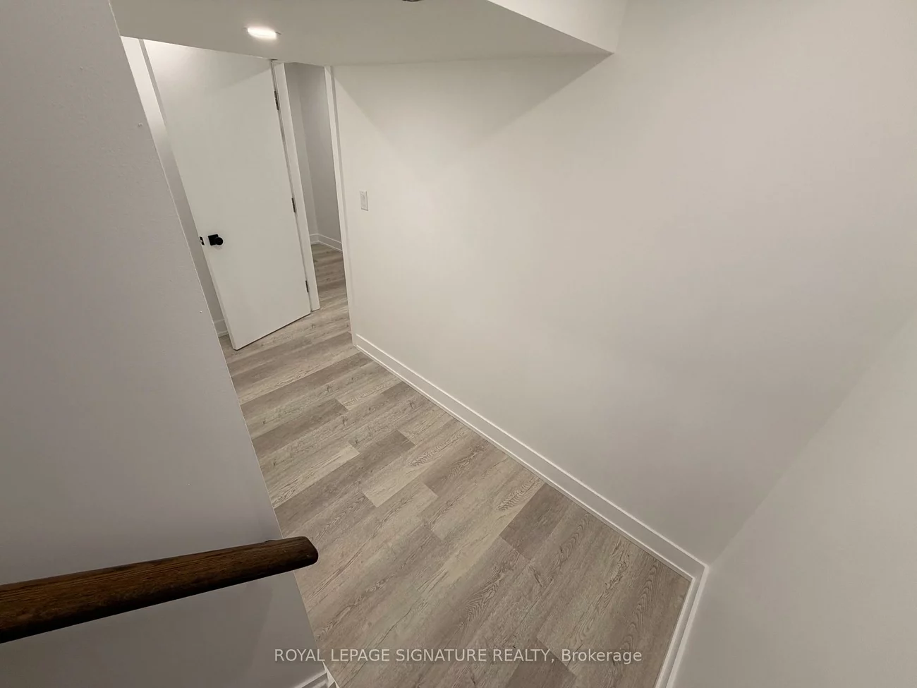 2129, Glenfield, 1022 - WT West Oak Trails, Oakville