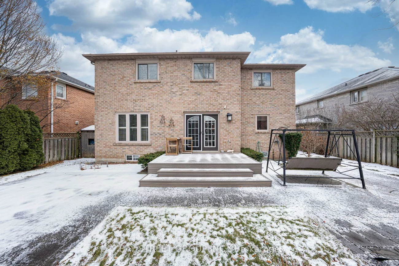 2191, Dunvegan, 1006 - FD Ford, Oakville