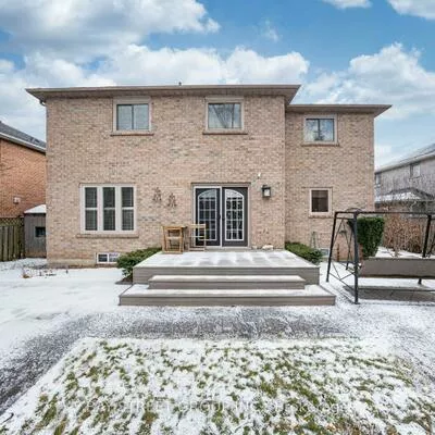 2191, Dunvegan, 1006 - FD Ford, Oakville